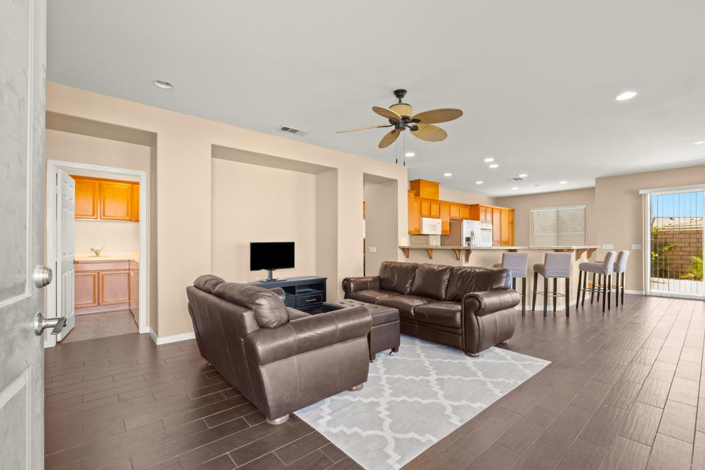 82013 Cochran Drive Property Photo 7