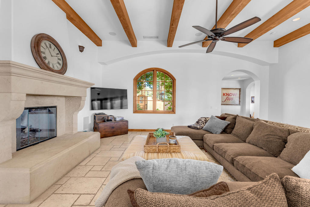 83073 N Shore Drive Property Photo 6