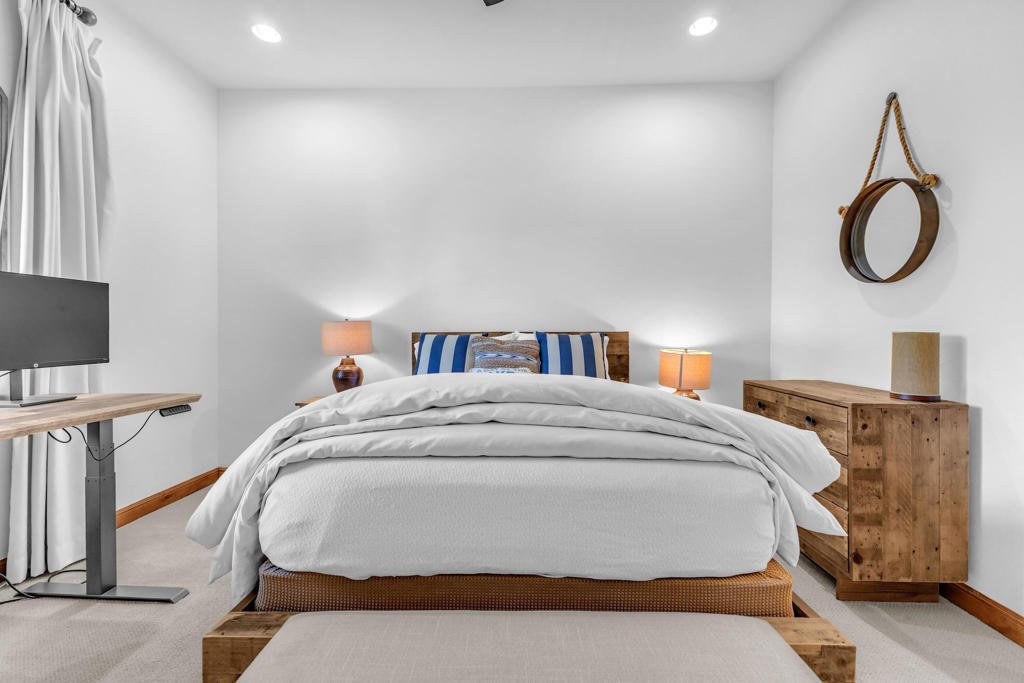 83073 N Shore Drive Property Photo 8