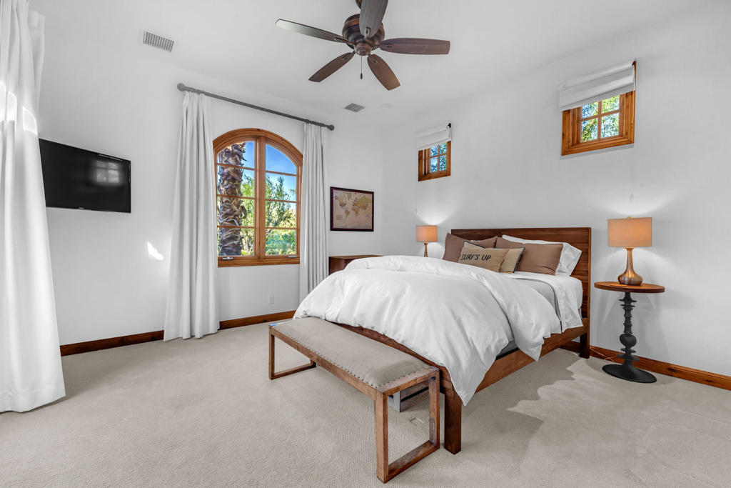 83073 N Shore Drive Property Photo 12