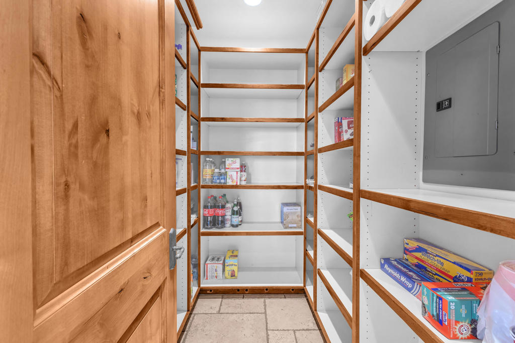 83073 N Shore Drive Property Photo 15