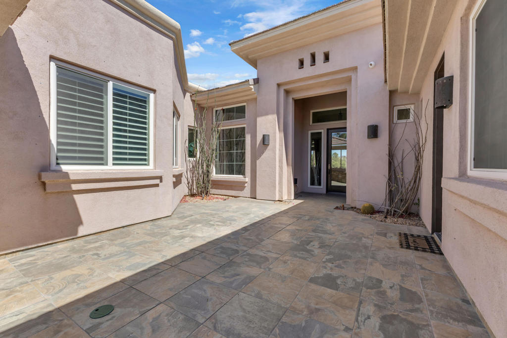 39 Calle Del Norte Property Photo 18