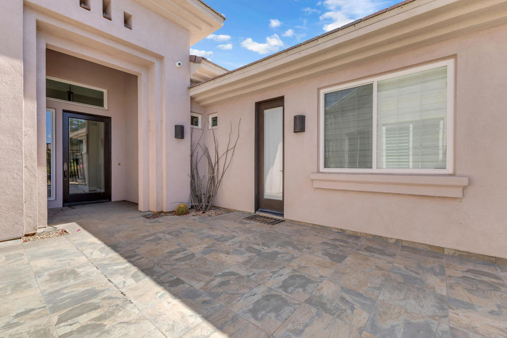 39 Calle Del Norte Property Photo 19