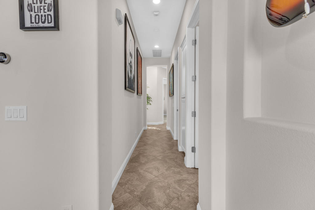 39 Calle Del Norte Property Photo 42