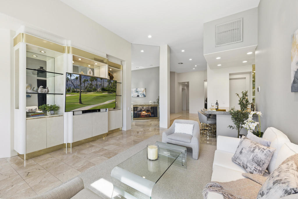 75105 Spyglass Drive Property Photo 8