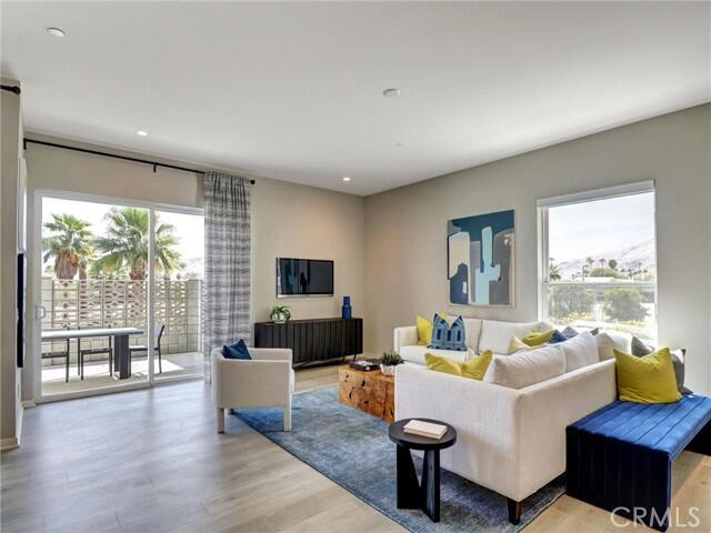 706 Obsidian Loop E Property Photo 2