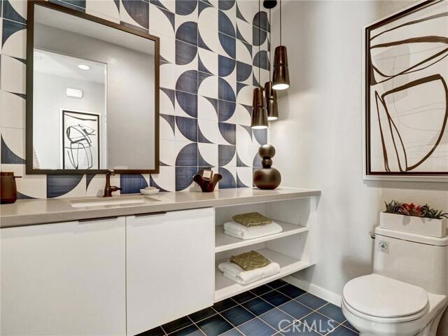 706 Obsidian Loop E Property Photo 25