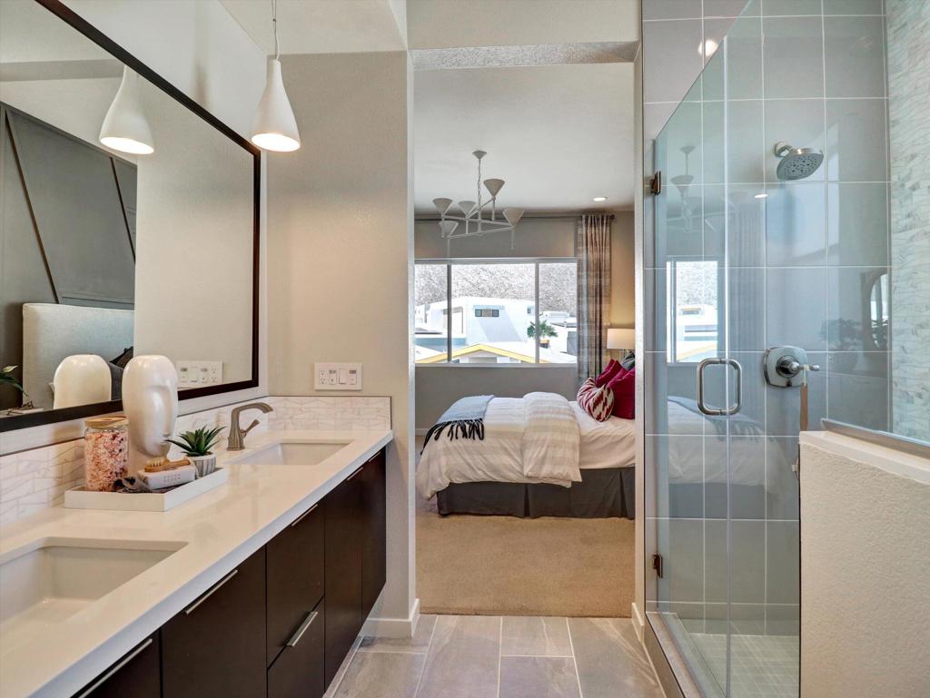 798 Obsidian Loop E Property Photo 26