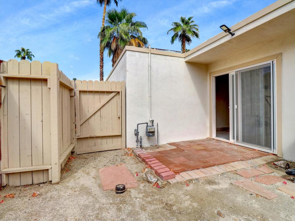 72629 Pitahaya Street Property Photo 25
