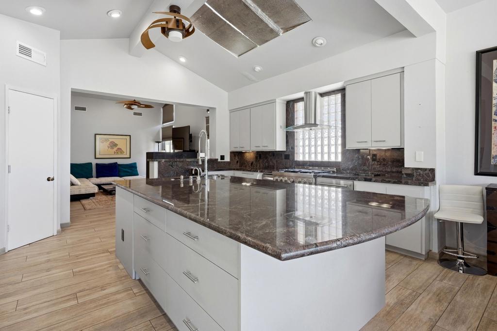 54027 Southern Hills Property Photo 34