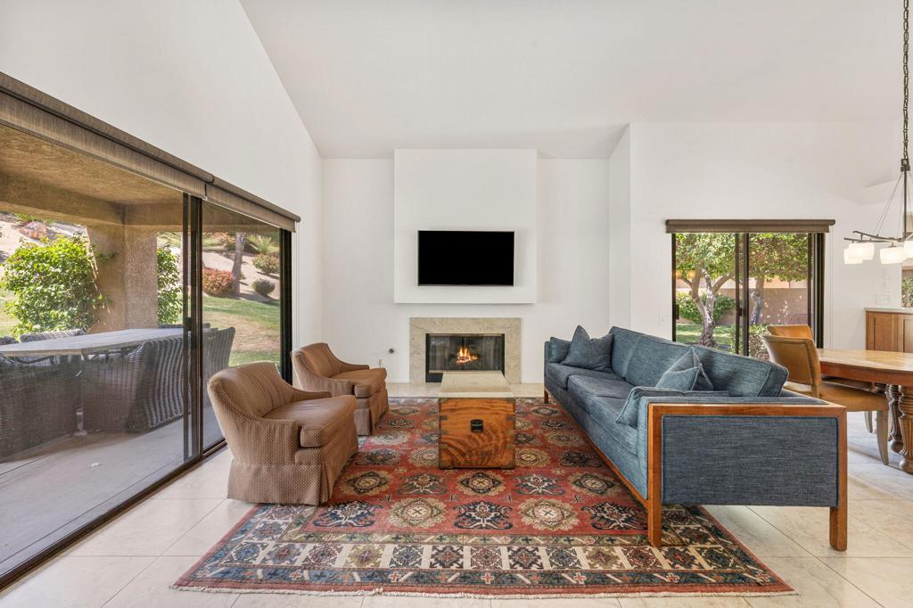 49271 Mariposa Drive Property Photo 16