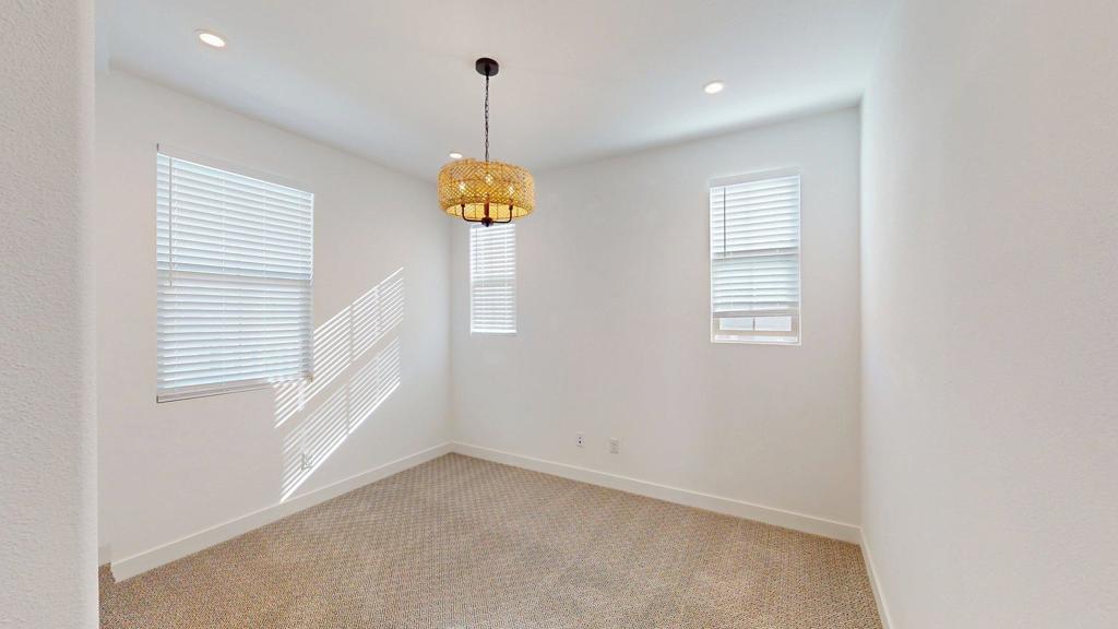 35815 Mccarthy Street Property Photo 7