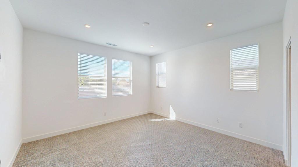 35815 Mccarthy Street Property Photo 9