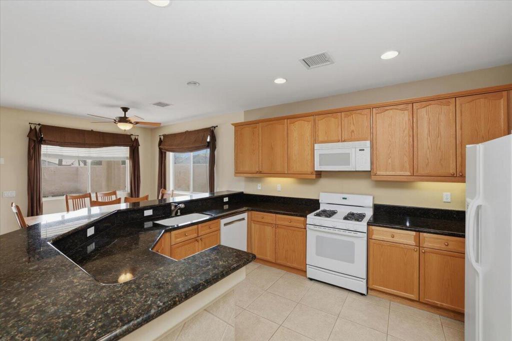 29896 Calle Tampico Property Photo 5