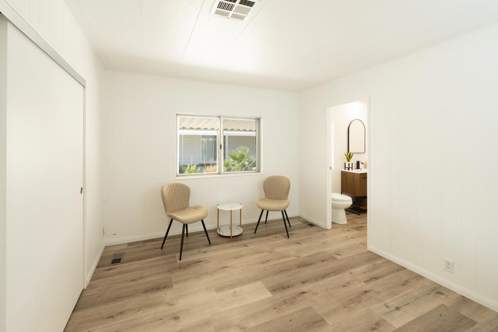 375 Andorra Way Property Photo 11