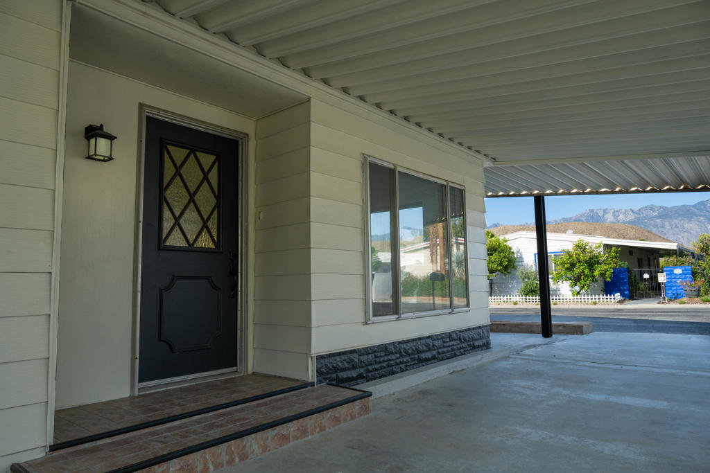 375 Andorra Way Property Photo 16
