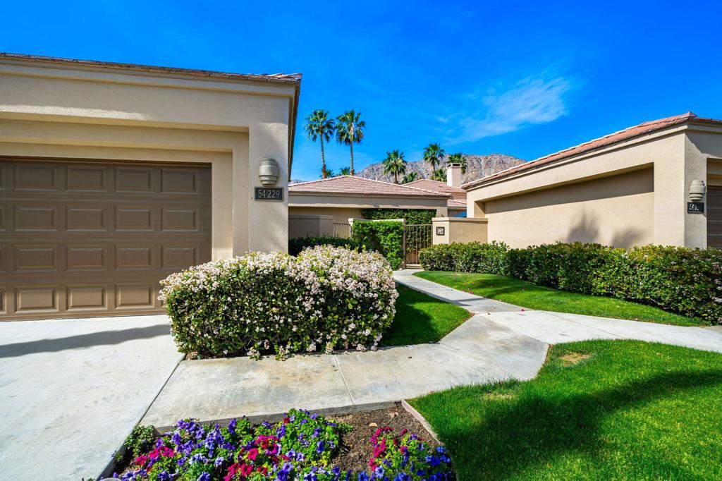 54229 Oakhill Property Photo 6