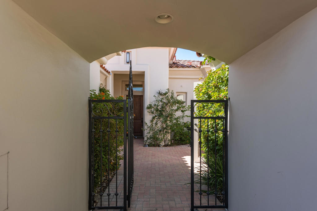 278 Loch Lomond Road Property Photo 6