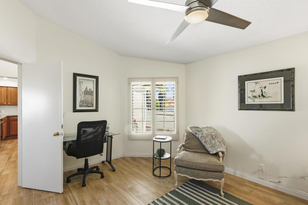 667 Vista Lago Circle N Property Photo 16