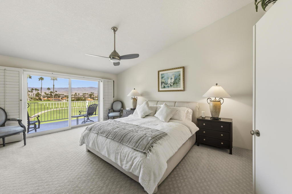 667 Vista Lago Circle N Property Photo 18