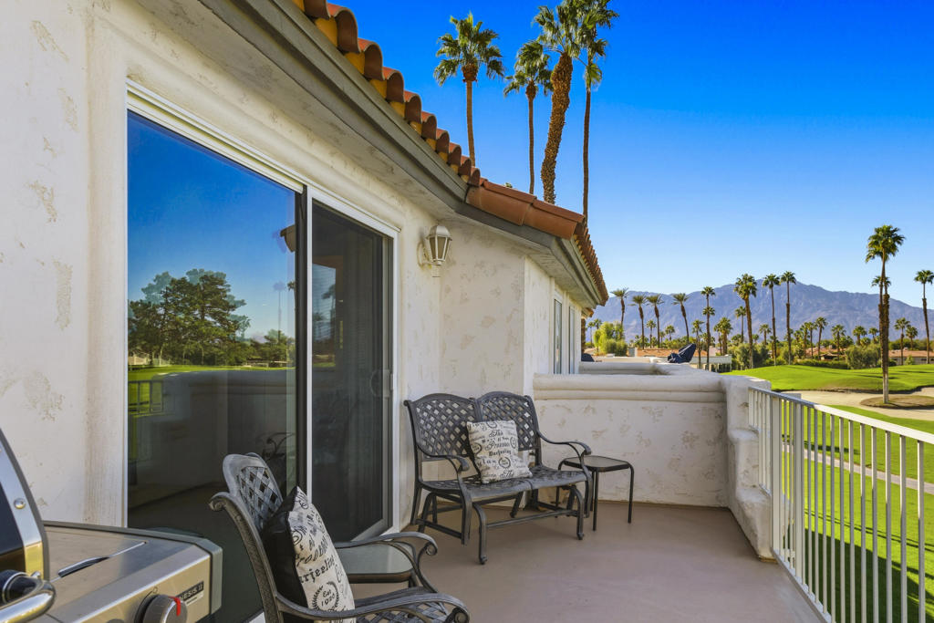 667 Vista Lago Circle N Property Photo 30