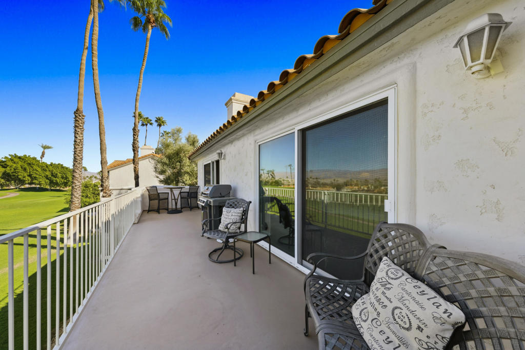 667 Vista Lago Circle N Property Photo 33