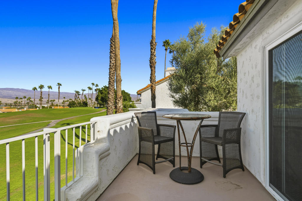 667 Vista Lago Circle N Property Photo 35