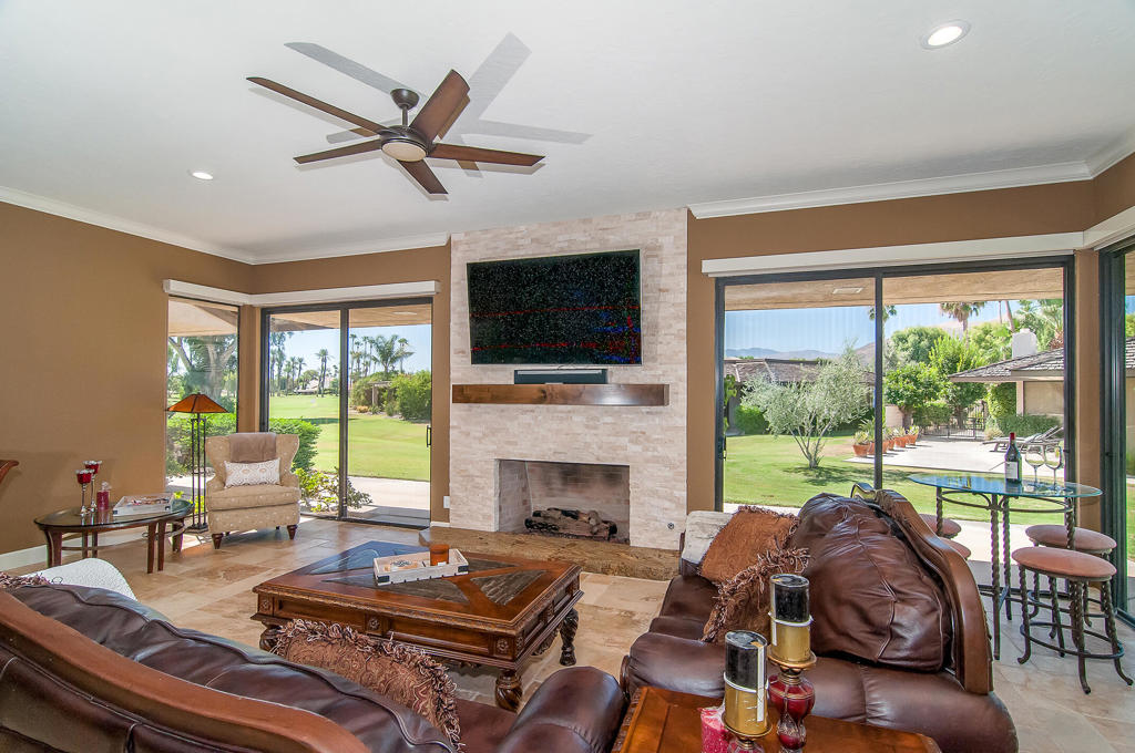 5 Briarcliff Court Property Photo 1