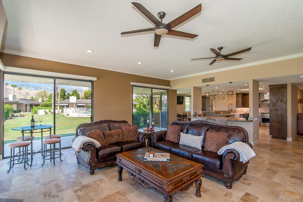 5 Briarcliff Court Property Photo 2