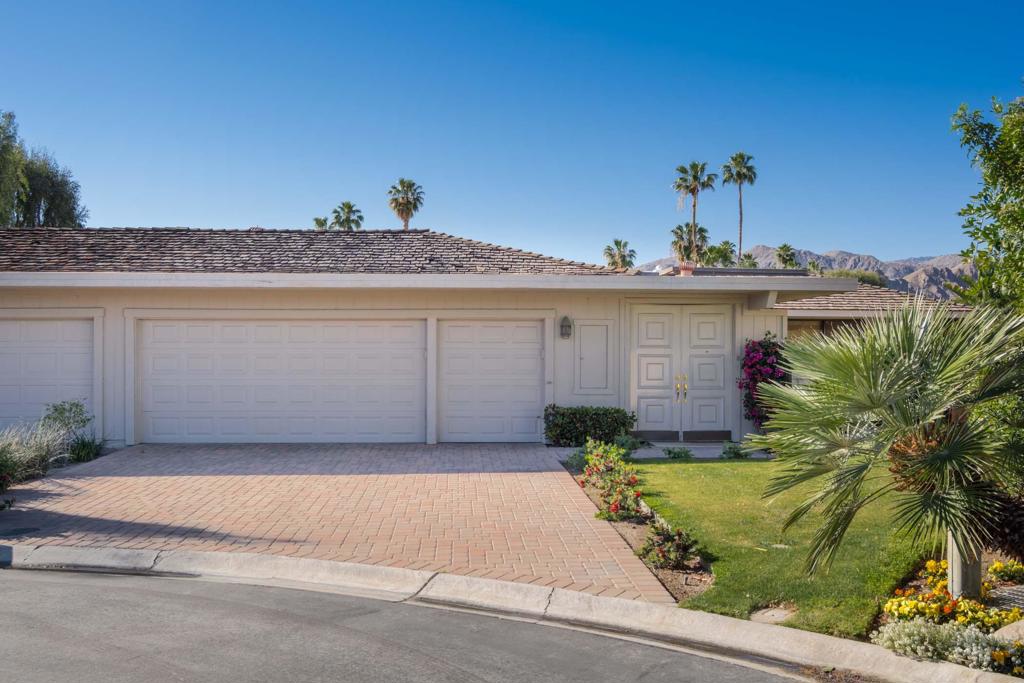 5 Briarcliff Court Property Photo 6