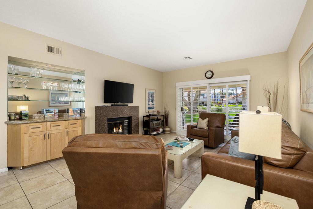131 Desert Falls Circle Property Photo 12