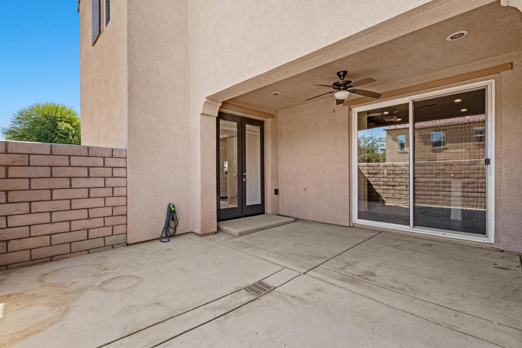 585 Via De La Paz Property Photo 15