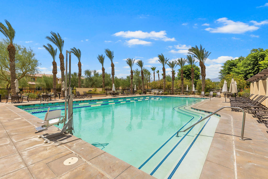 585 Via De La Paz Property Photo 35