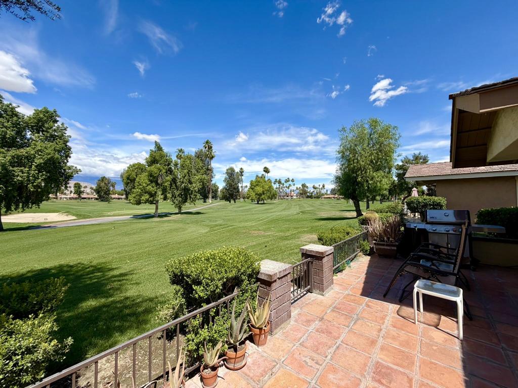 345 Gran Via Property Photo 1