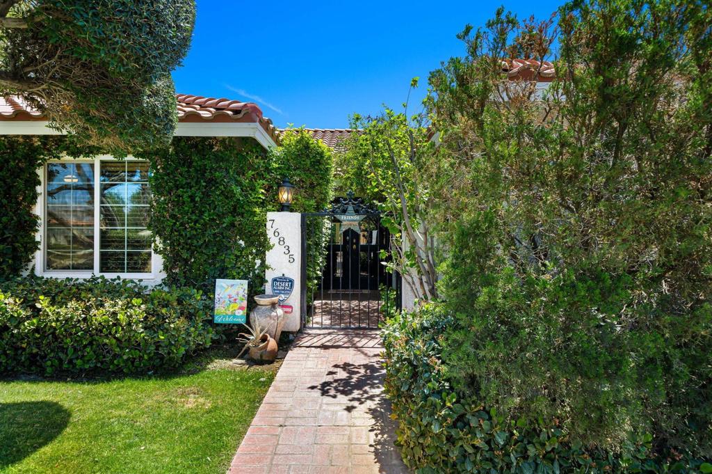 76835 Bishop Place Property Photo 3