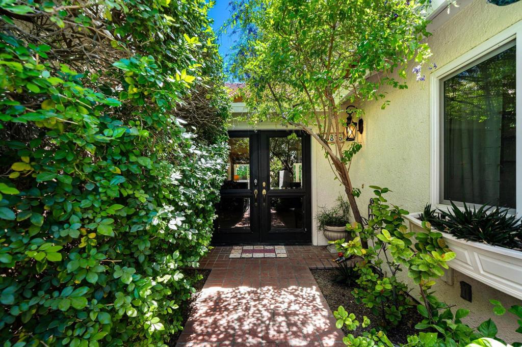 76835 Bishop Place Property Photo 5