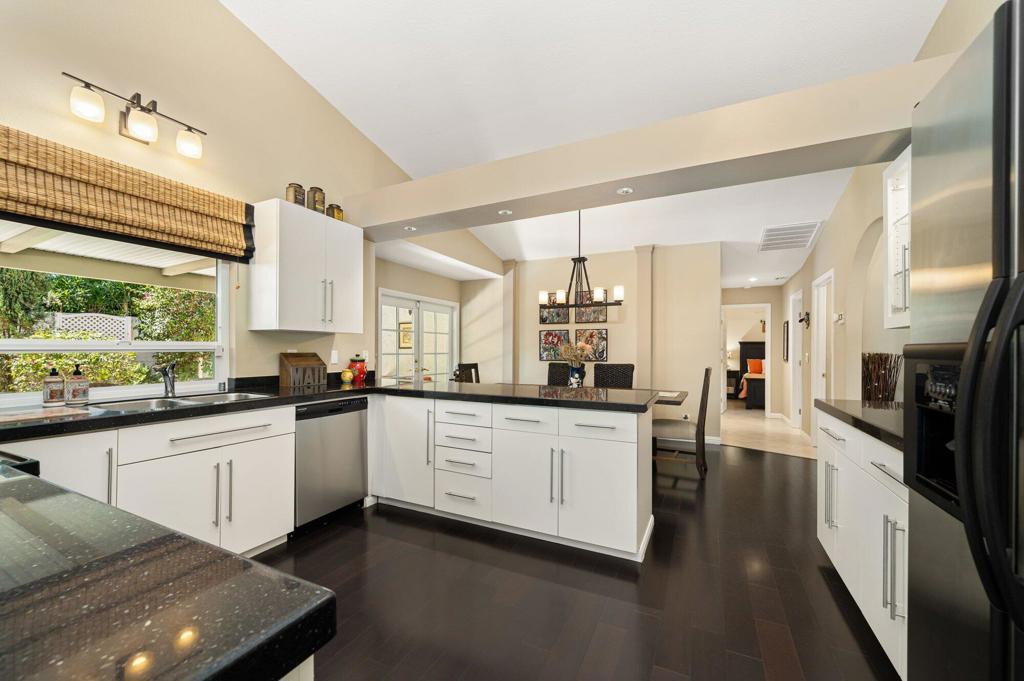 76835 Bishop Place Property Photo 13