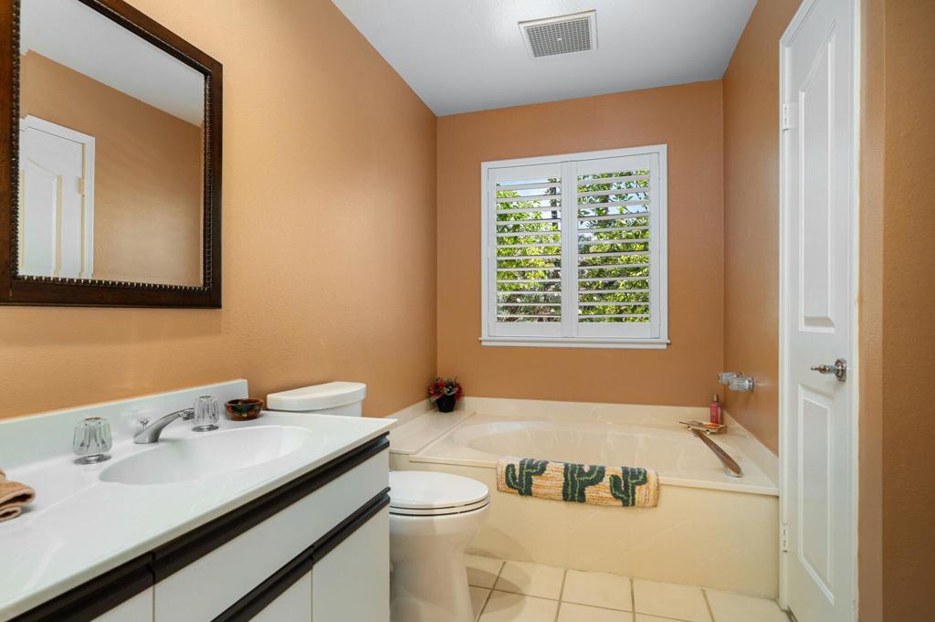 76835 Bishop Place Property Photo 23