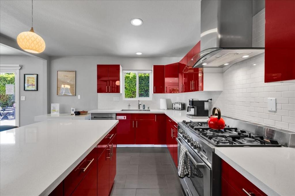 2109 E Paseo Gracia Property Photo 19