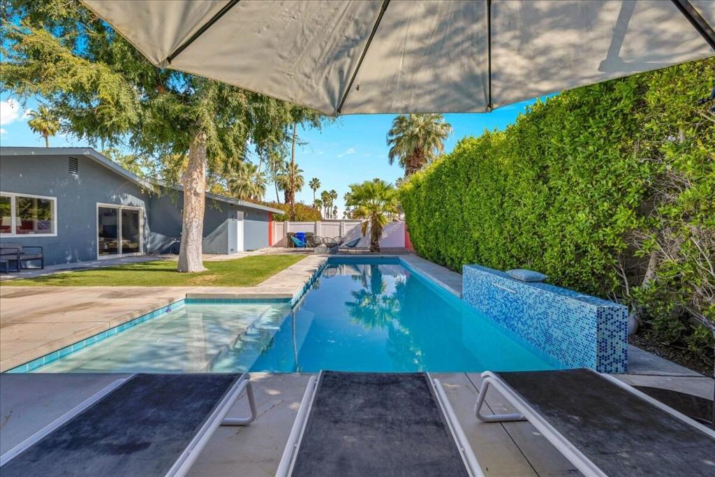 2109 E Paseo Gracia Property Photo 37