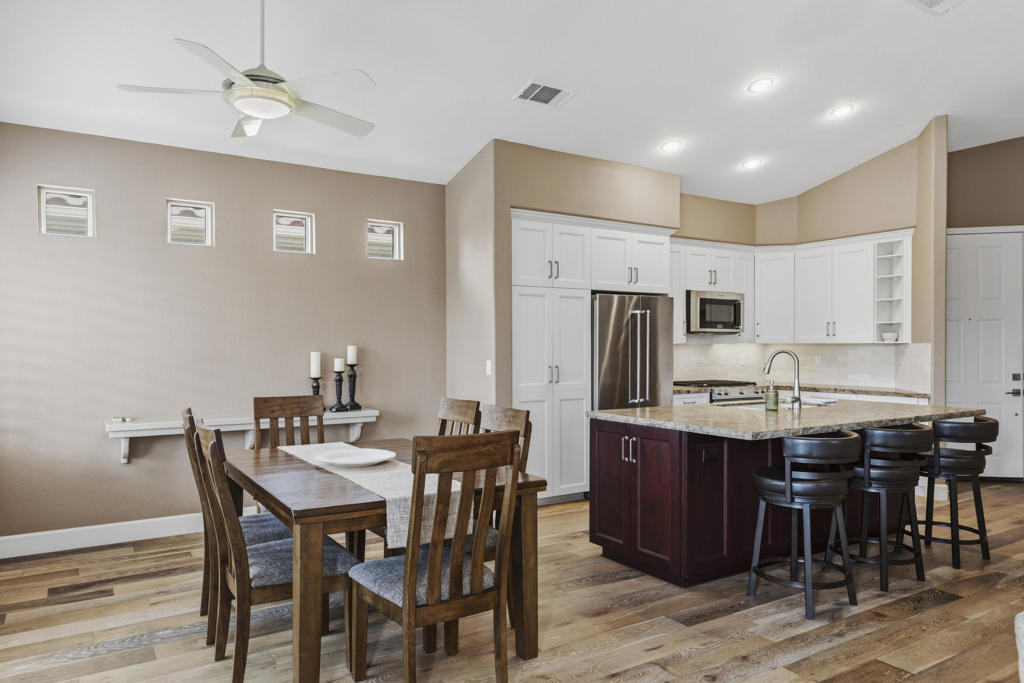 42677 Turqueries Avenue Property Photo 15