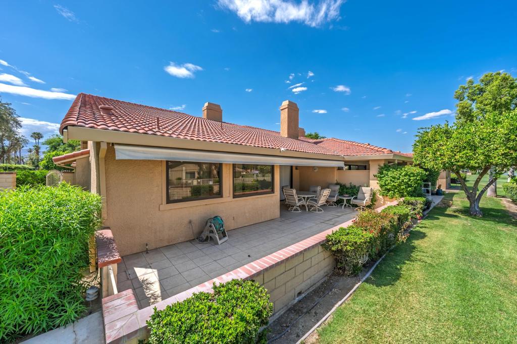 2 Maximo Way Property Photo 27