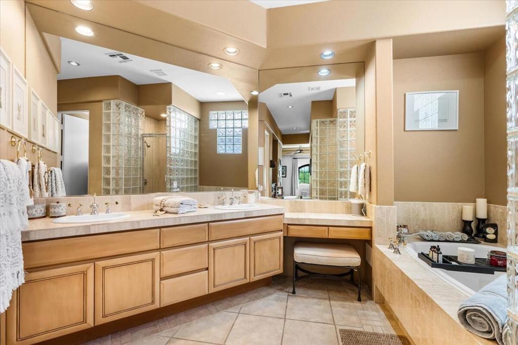 219147504DA Property Photo 11