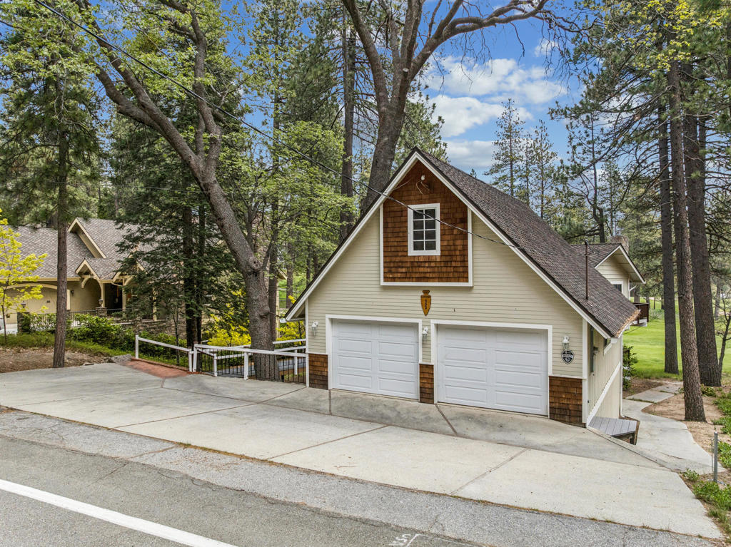 653 Brentwood Drive Property Photo 46