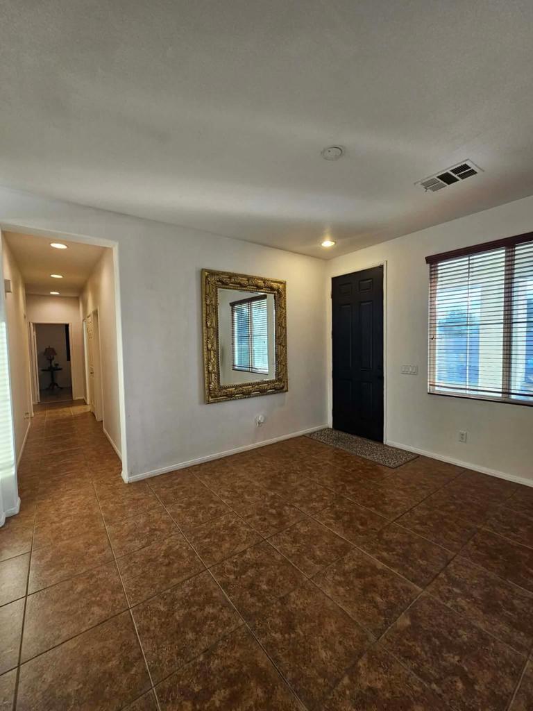 37566 Ullswater Drive Property Photo 3