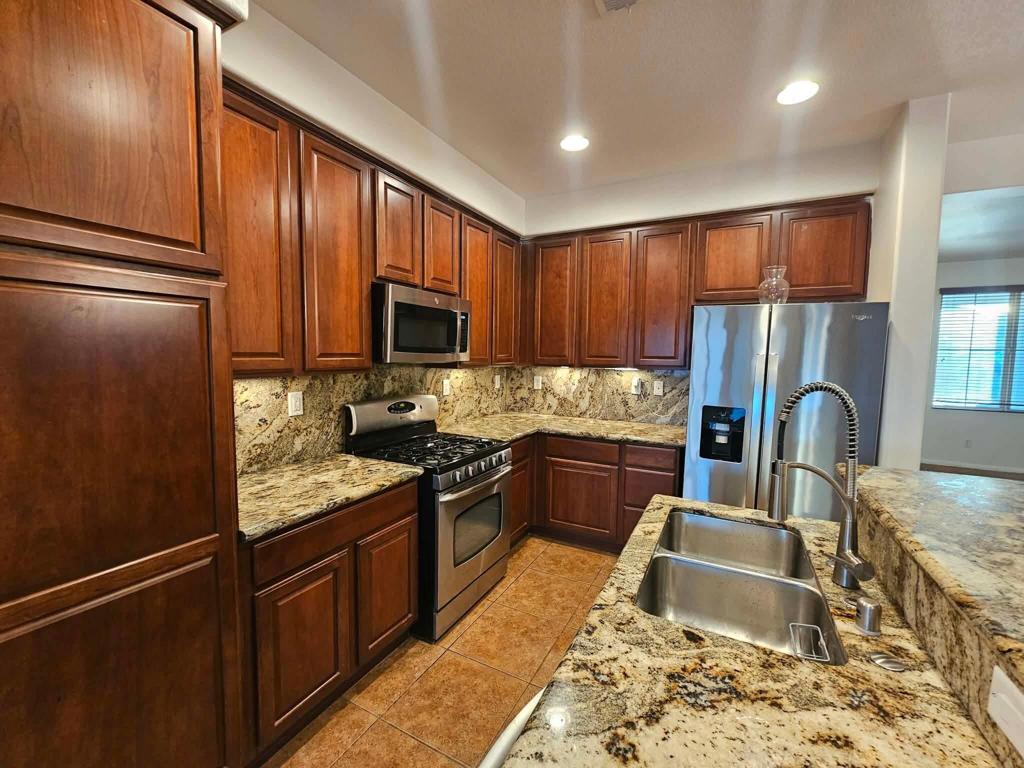 37566 Ullswater Drive Property Photo 8