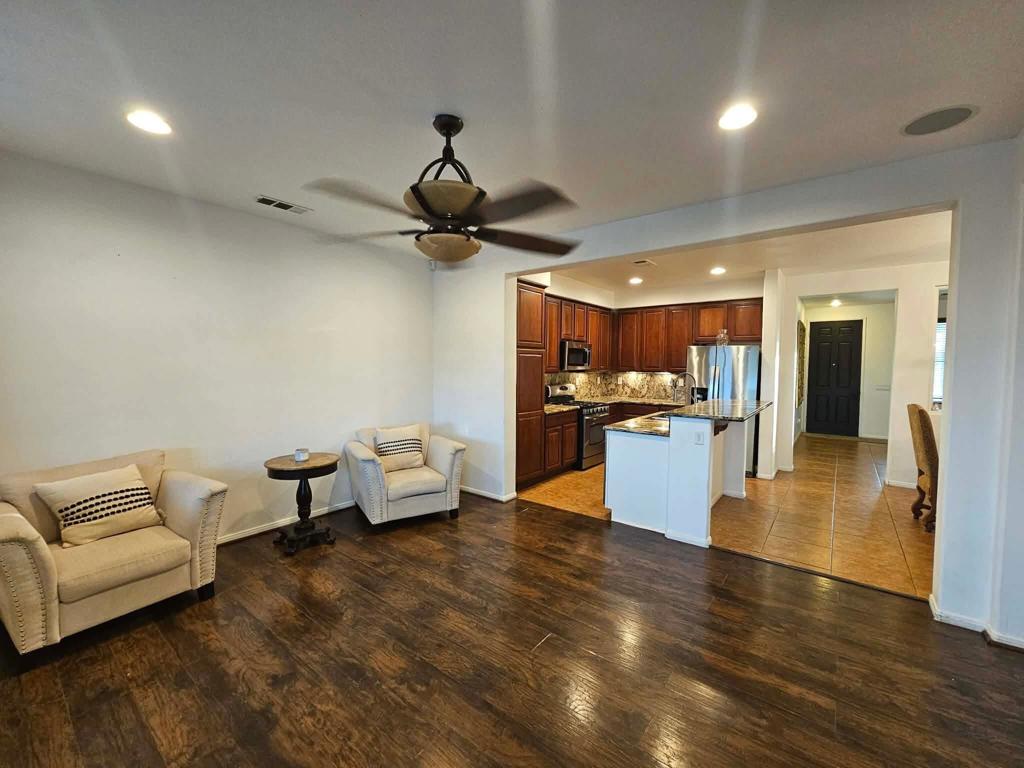 37566 Ullswater Drive Property Photo 9