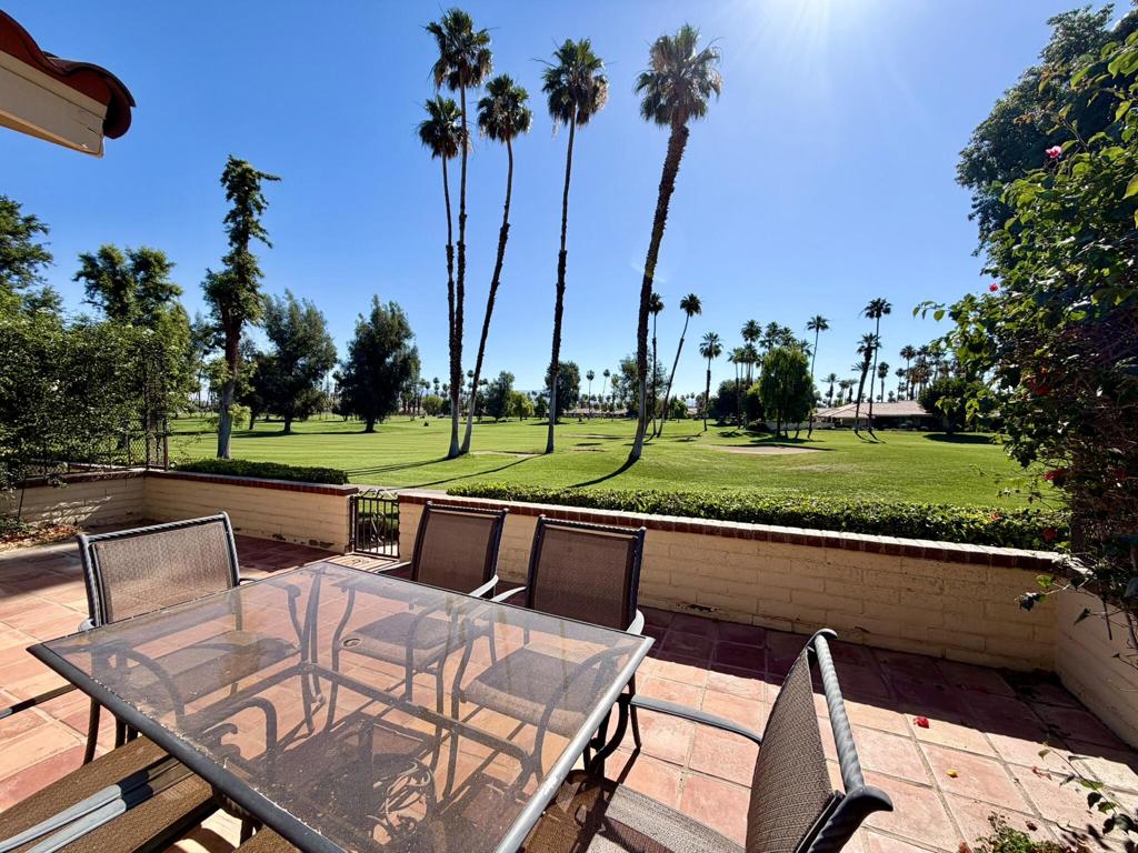 240 Santa Barbara Circle Property Photo 1