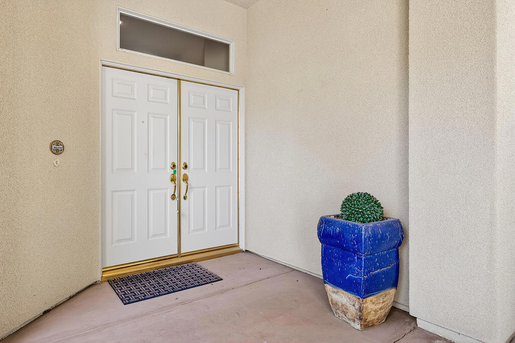 128 Kavenish Drive Property Photo 6