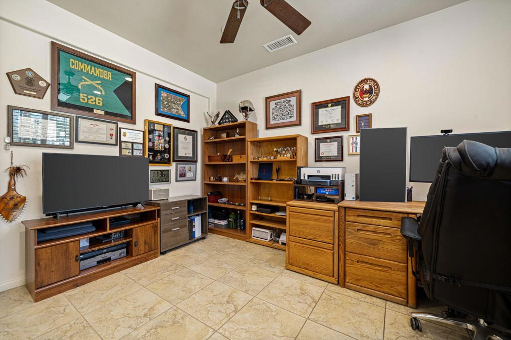81065 Avenida Neblina Property Photo 20